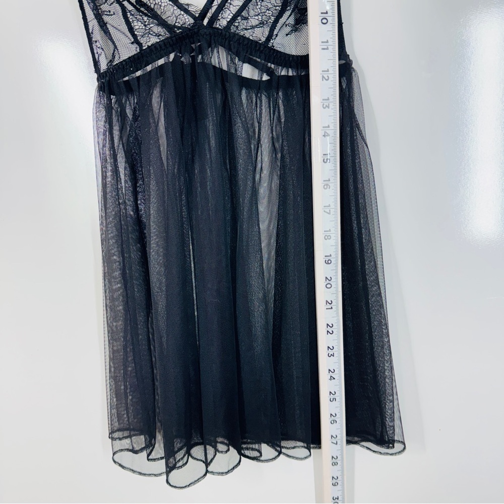 Victoria’s Secret Sheer Black Lace Babydoll Lingerie Chemise Strappy Back Small - Picture 6 of 7